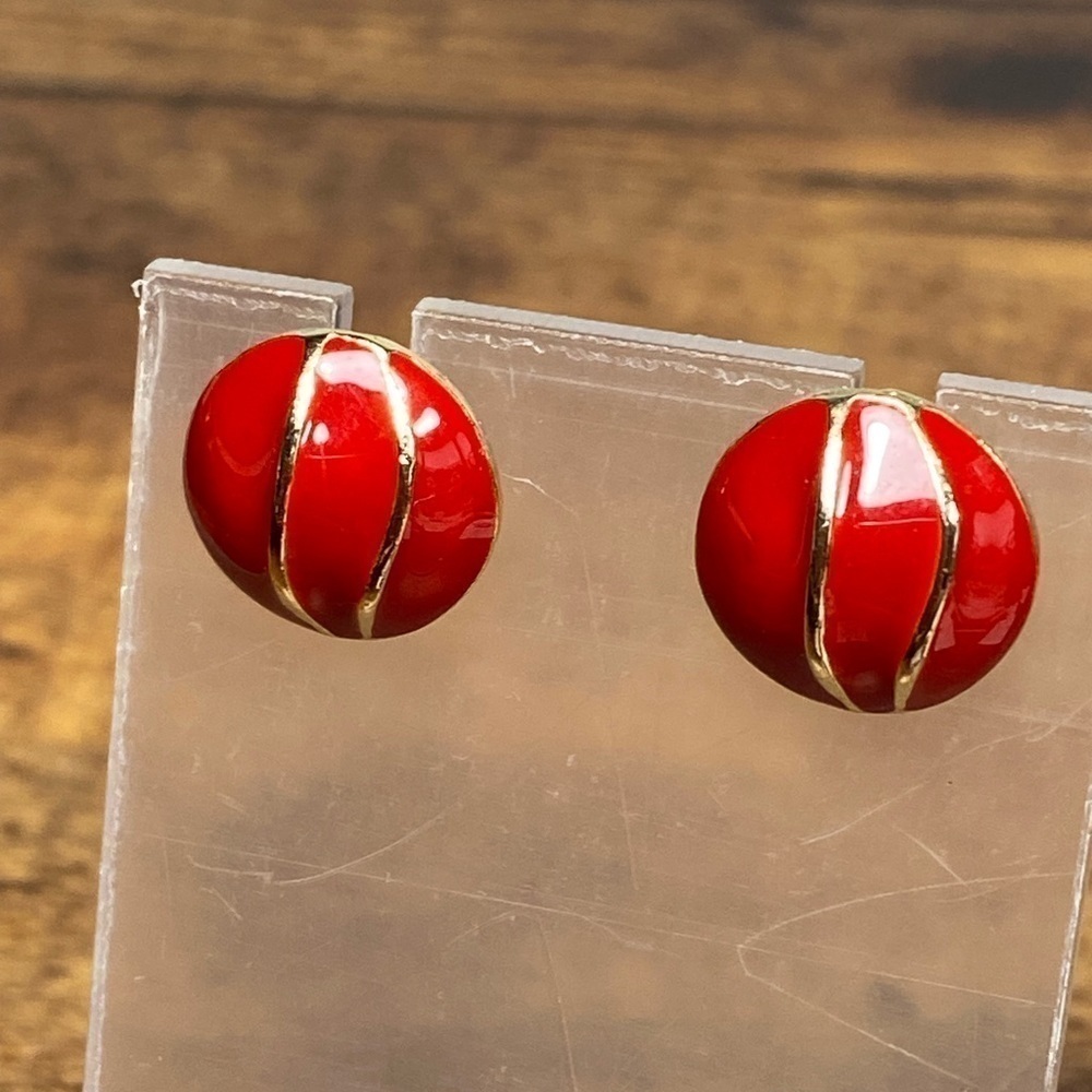 #11 Earrings